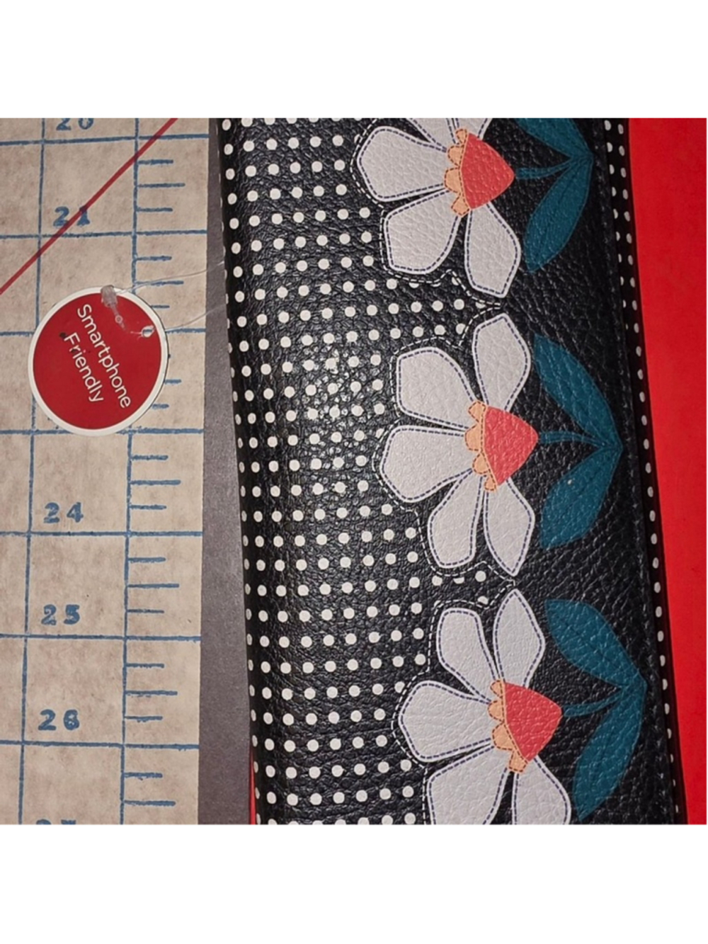Relic medium wallet Polka Dots & Flowers NWT